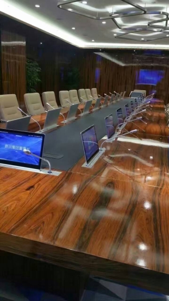 超薄一體帶話筒升降會議桌（含超薄顯示器、話筒和顯示器分開升降）