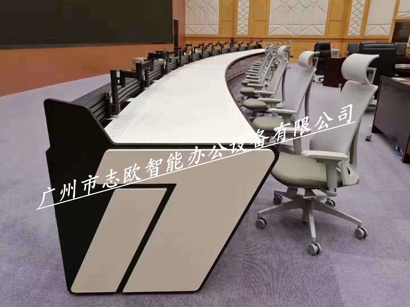 鋼木結(jié)構(gòu)控制臺(tái) （定制直形）